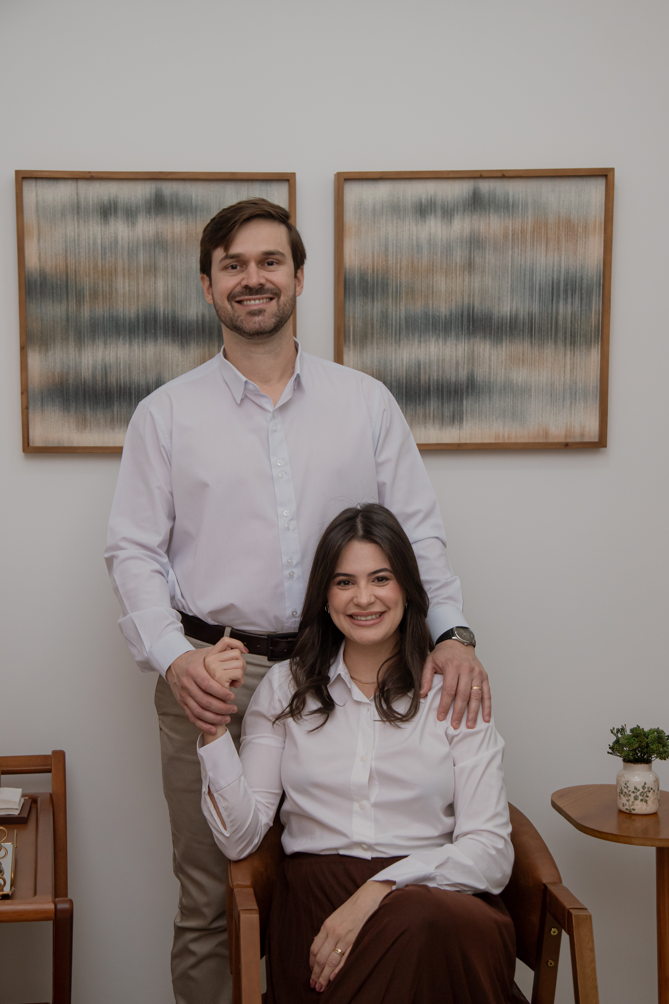 Dra. Ana Claudia e Dr. Jadison, especialistas da Pró-im Odontologia
